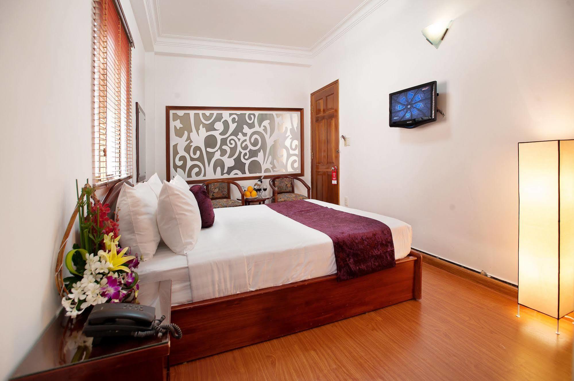 Vilion Central Hotel & Spa Хошимин Экстерьер фото